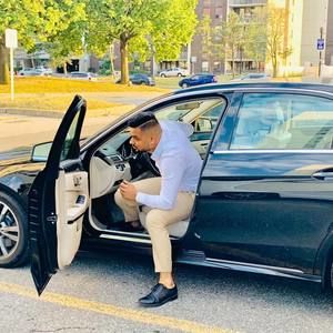 Meet your Posher, Ravi